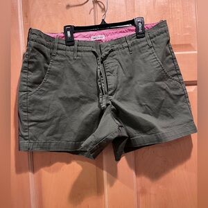 Lee Fit Innovations Chino Shorts Olive Green Women’s 16 Med Just Below the Waist